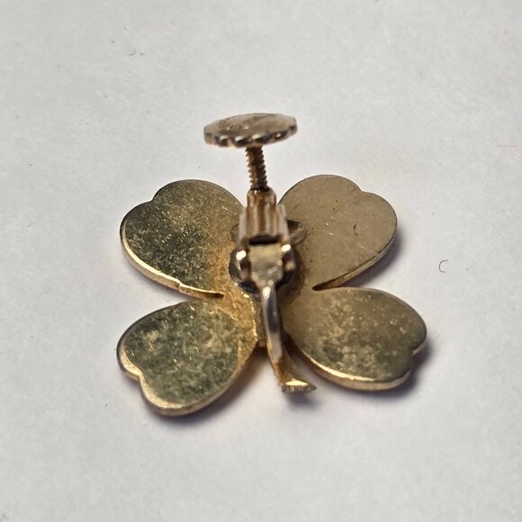 Vintage Accessocraft NYC Gold Tone Clover Shamrock Screwback Earring Single - Picture 4 of 9